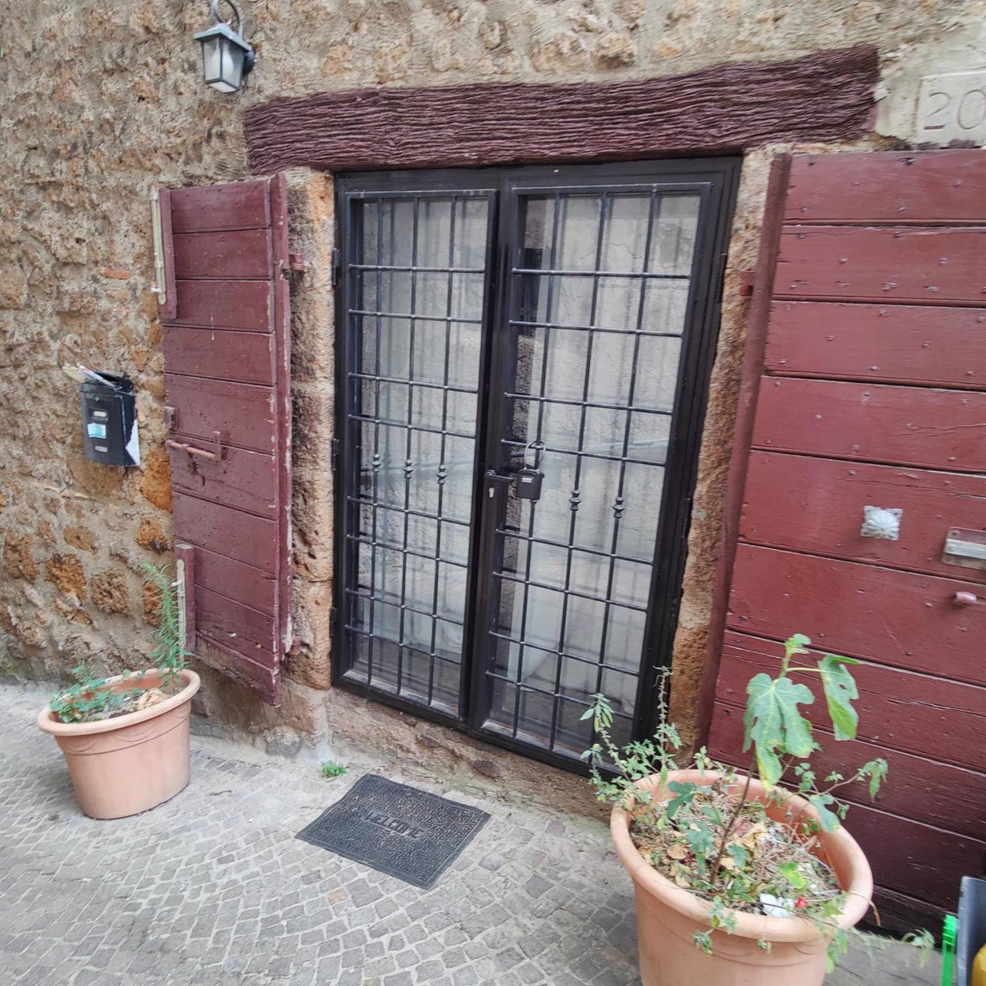 Maestosa Roccaforte Dei Principi, 3 Piani Tutti Per Voi! Sutri Extérieur photo