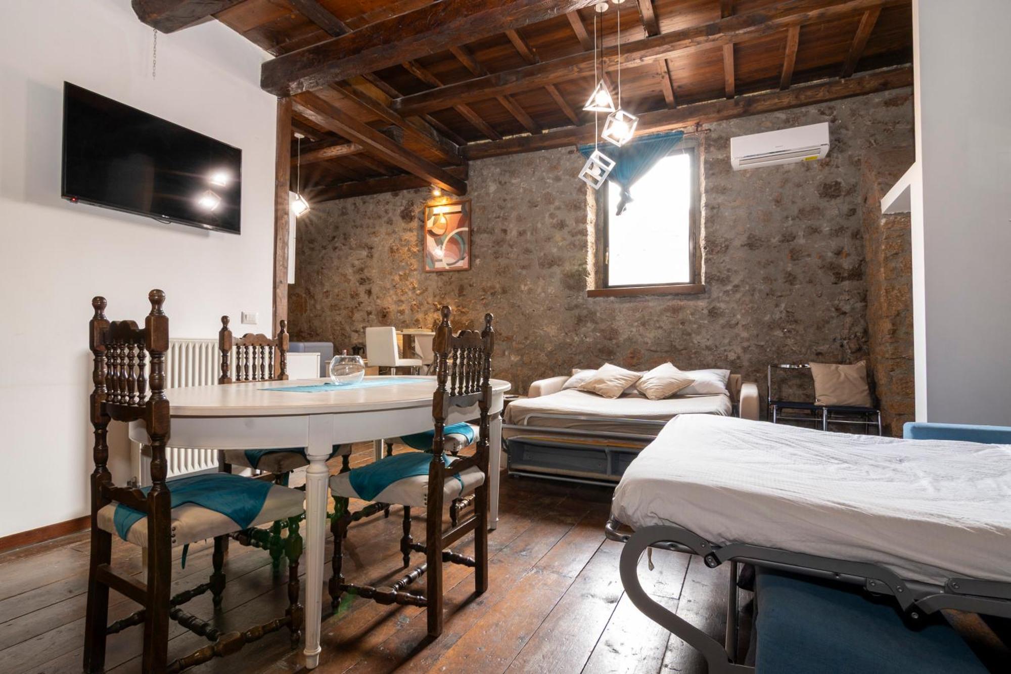 Maestosa Roccaforte Dei Principi, 3 Piani Tutti Per Voi! Sutri Extérieur photo