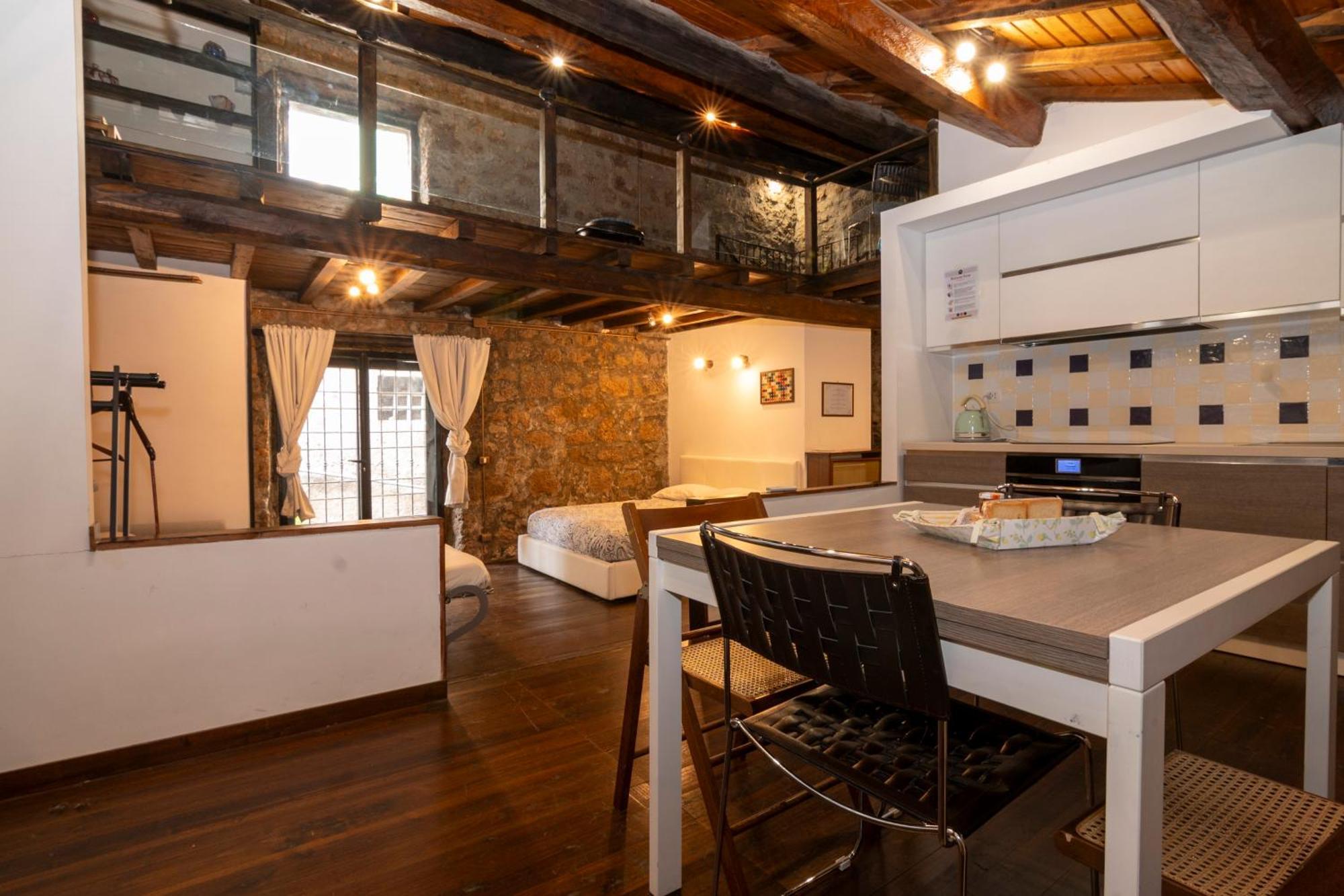 Maestosa Roccaforte Dei Principi, 3 Piani Tutti Per Voi! Sutri Extérieur photo